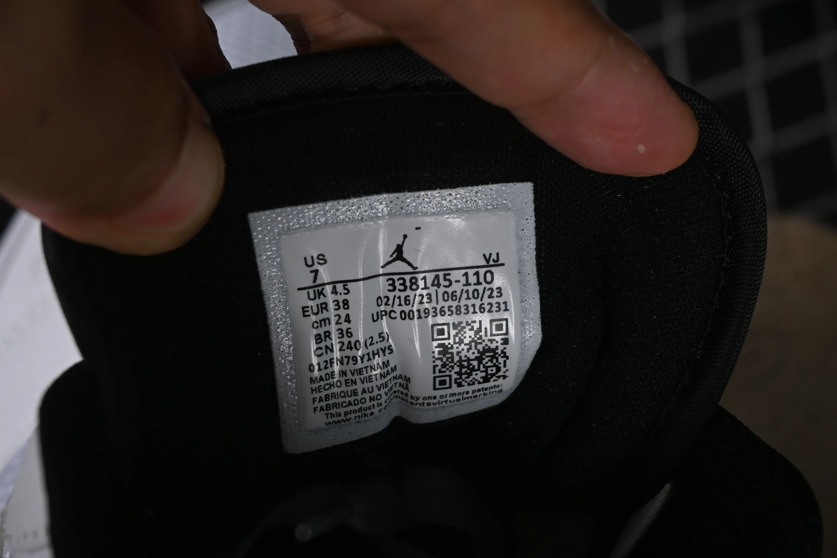 All categories Air Jordan Jordan series basketball shoes Air Jordan 1 Low Air Jordan 1 Low AJ1 Joe 1 mesh white low-top retro basketball shoes 338145-110